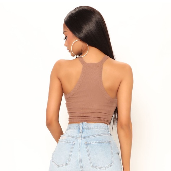 Light brown halter crop top in large from Fashion Nova - Picture 3 of 10